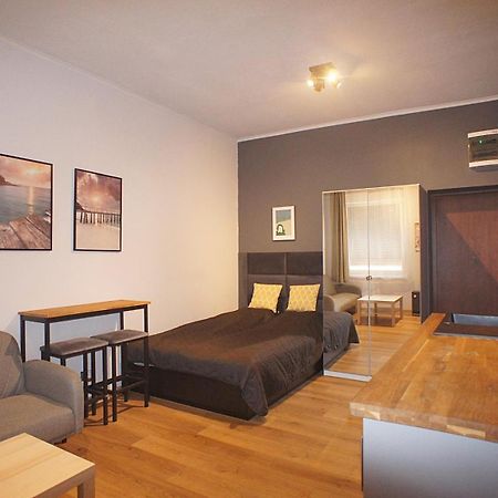 Apartament Przy Kazimierza Zielona Gora  Exterior photo